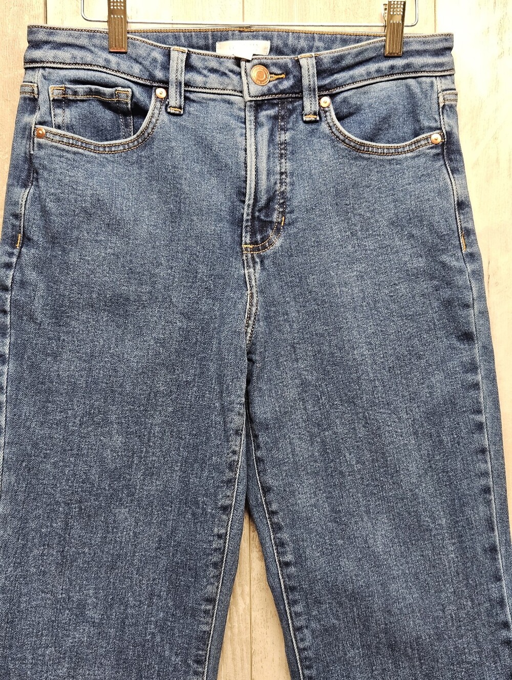Lauren Conrad Super High Rise Flare Jeans Size 8 Light Wash Preppy - Picture 7 of 13